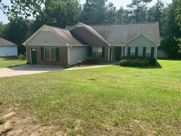 705 Charleston Ct, Monroe, GA 30655