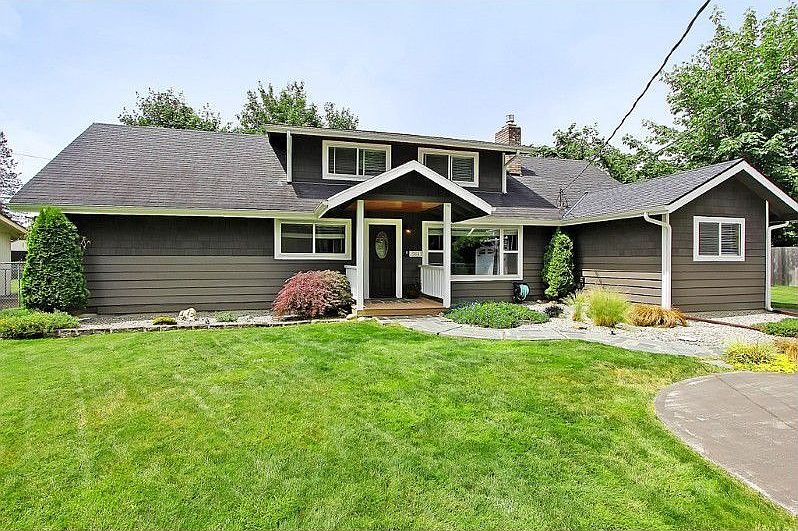 Front as seen from street thru gated entry. House is generated electrical hard-wired with by pass switch for back up in power outages.