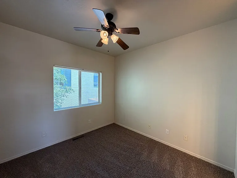 605 Benicia Ln SW — Photo 9