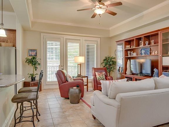 5th image of 301 Watermere Dr APT 219
