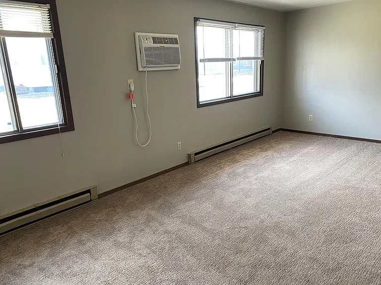 603 S Center St #4 — Photo 8