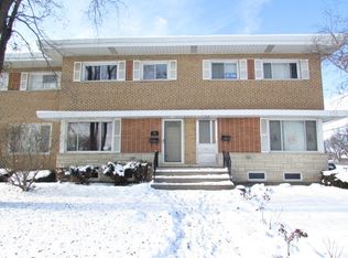 70 N Albert St #70, Mount Prospect, IL