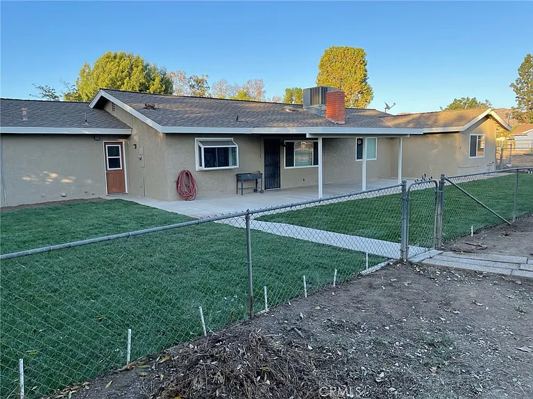 1192 Man O War Dr — Photo 44