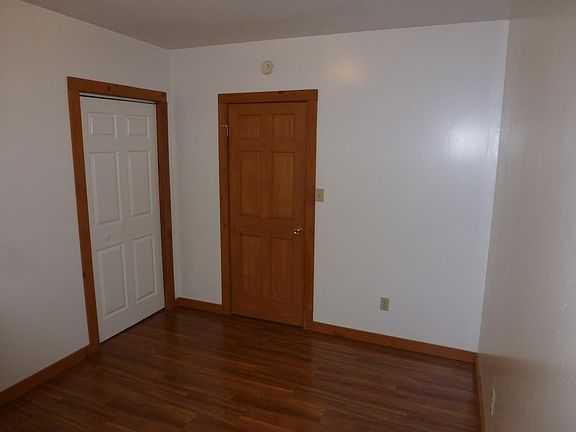 2nd image of 110 Lancaster St APT 1F
