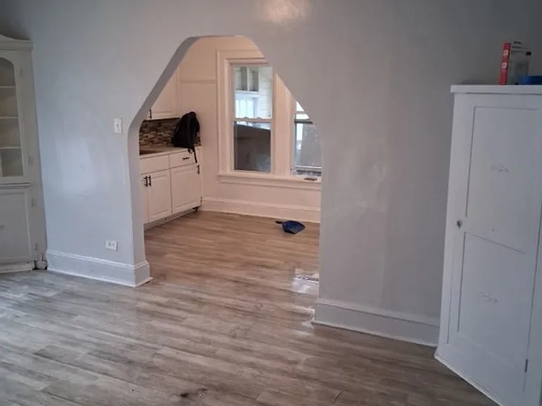 4008 Ardmore Ave — Photo 9