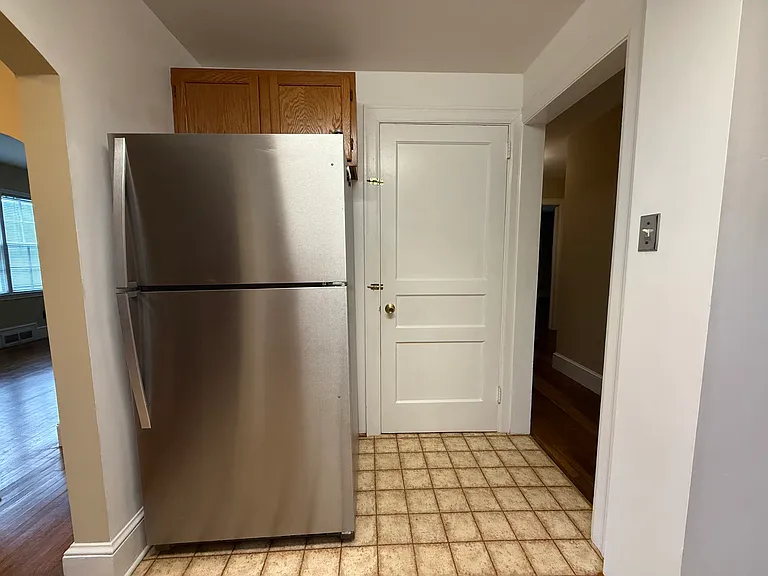 912 Madison Ave — Photo 11