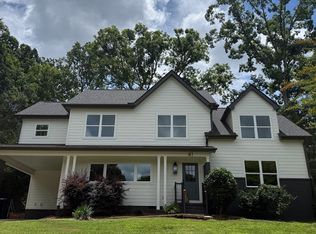 41 Nottingham Rd, Greenville, SC 29607