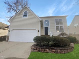 2412 Buckwater Ct, Raleigh, NC 27615