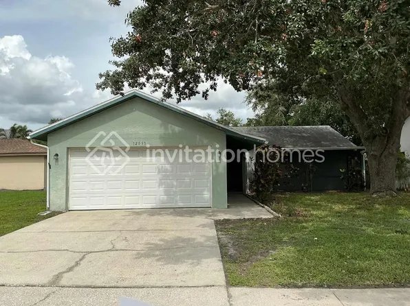 12095 73rd St, Largo, FL 33773