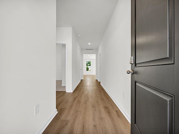 3rd image of 764 Sun Colony Blvd.