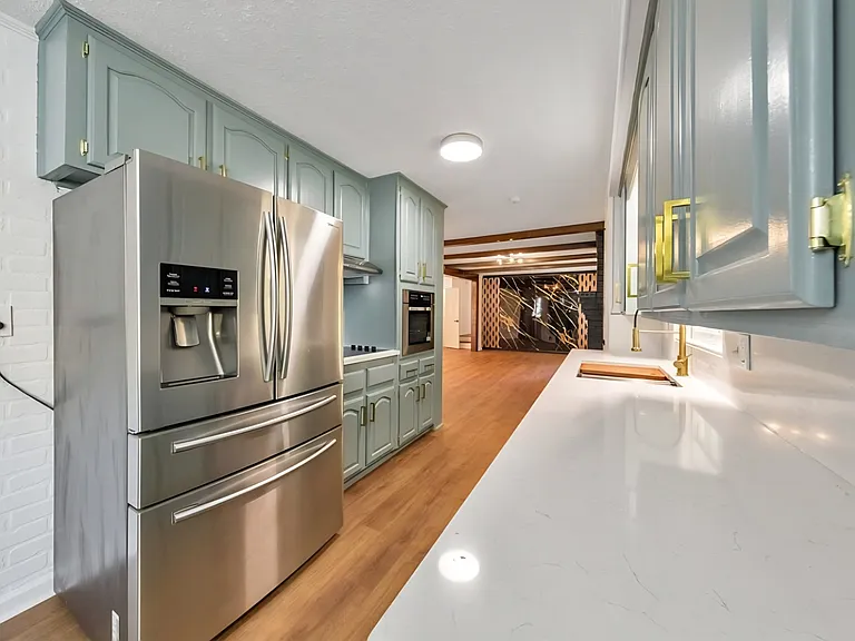 1920 Mozelle Dr — Photo 15