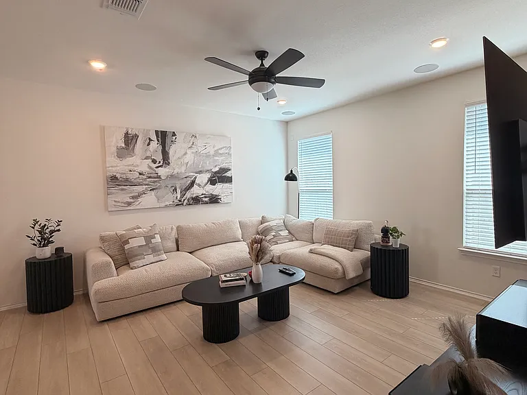 12821 Oxford Vineyard Ln — Photo 5