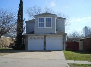 1210 Hilburn Ct, Irving, TX 75060