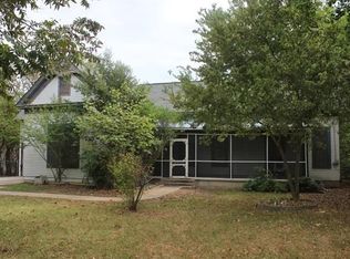 212 Stueve Ln, Lockhart, TX 78644