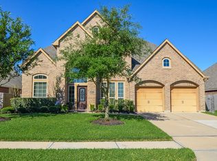 2604 Sweet Wind Dr, Pearland, TX 77584