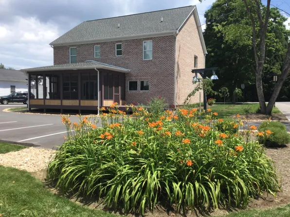 412 Harrell St #412, Blacksburg, VA 24060