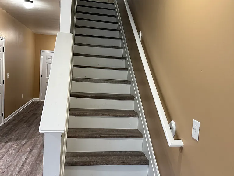 1805 Creel Ln — Photo 13