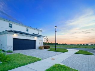 14894 SW 163rd St, Miami, FL 33187