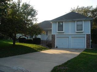 8108 Swarner St, Lenexa, KS 66219