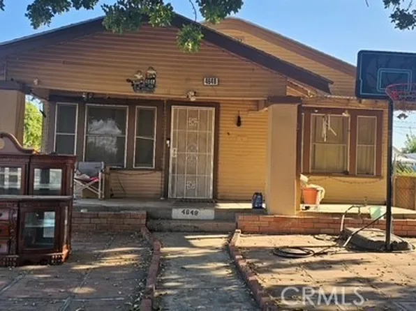4648 E Iowa Ave, Fresno, CA 93702