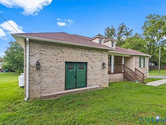 3rd image of 813 Wills Rd
