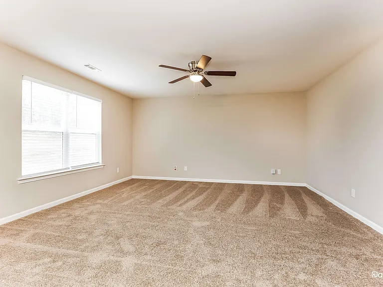 2271 Worker Bee Dr — Photo 6