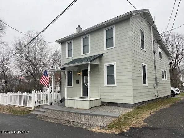 613 Short St, Danville, PA 17821