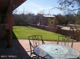 9900 E Lurlene Dr, Tucson, AZ 85730
