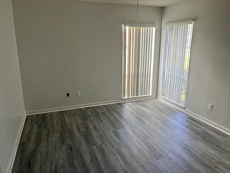 3326 SW Villa Pl — Photo 7