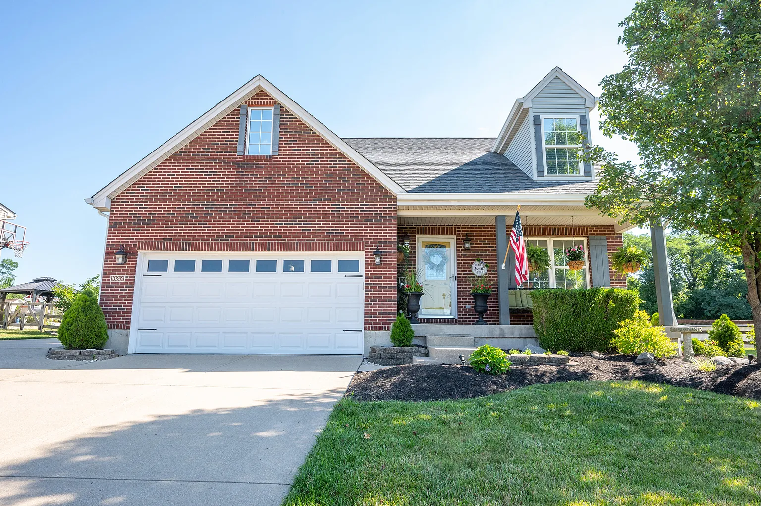 10351 Vicksburg Ln photo 1