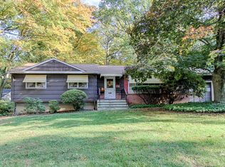 518 Openaki Rd, Denville, NJ 07834