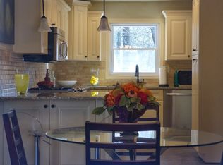 711 Stewart Cir, Marietta, GA 30064