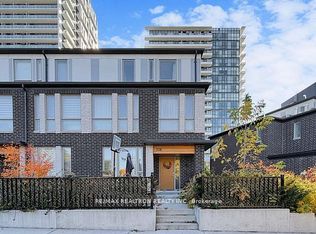 180 Fairview Mall Dr #108, Toronto, ON M2J 0G4