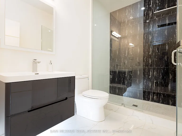 35A Broadview Ave — Photo 24