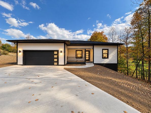 202 King Dr