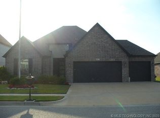 4323 S 177th Pl E, Tulsa, OK 74134