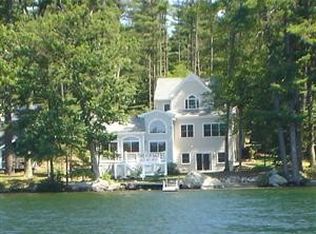 38 Governor Wentworth Hwy, Mirror Lake, NH 03853