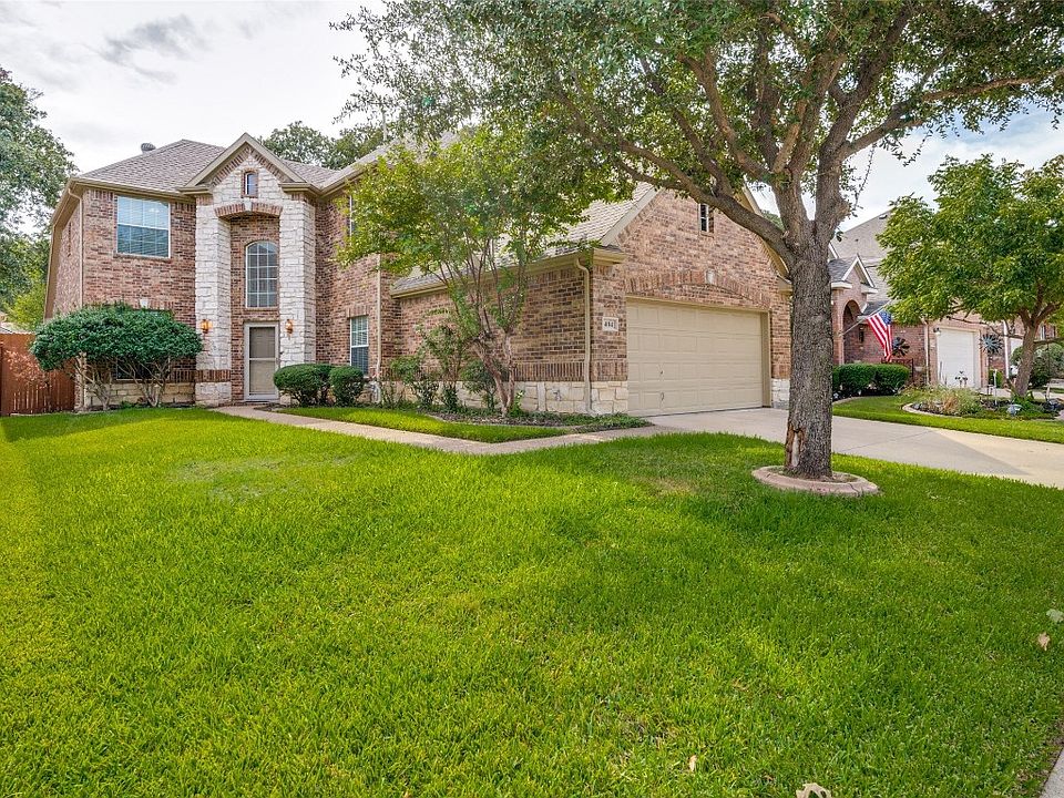 1st image of 404 Fountain Park Dr