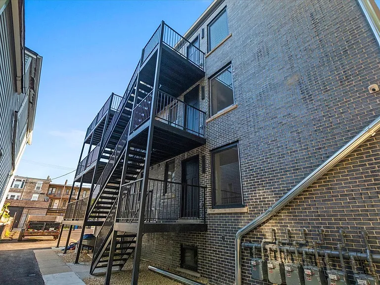 2023 N Drake Ave #3S — Photo 20