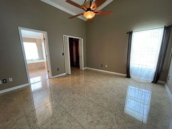 4th image of 2312 Walnut Canyon Dr