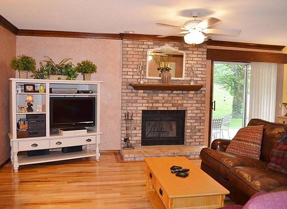 4th image of 7501 Piney Pointe Dr