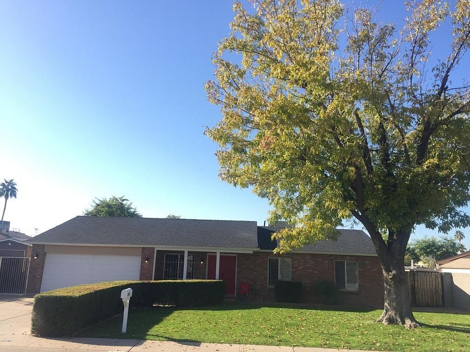 1st image of 3511 E Dahlia Dr