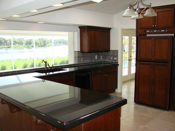 5th image of 1570 Werner Dr