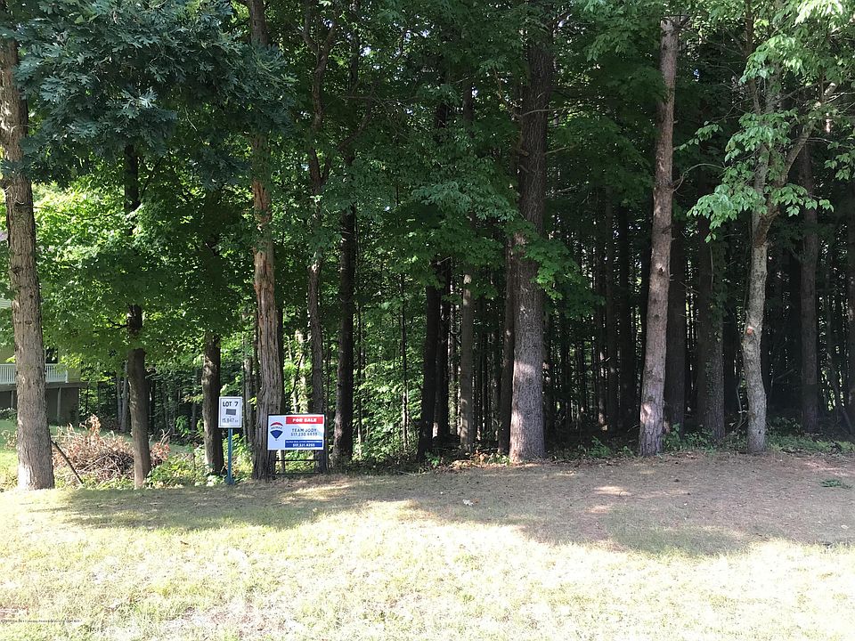 2nd image of 13841 Deer Creek Dr