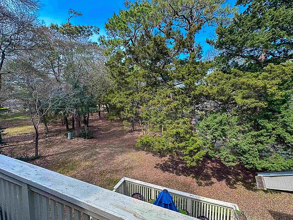 4th image of 421 Appledore Circle #5-D