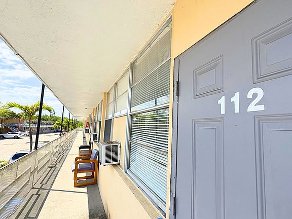 2nd image of 4611 S Congress Ave #112
