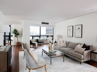 62 Wellesley St W #1903, Toronto, ON M5S 2X3