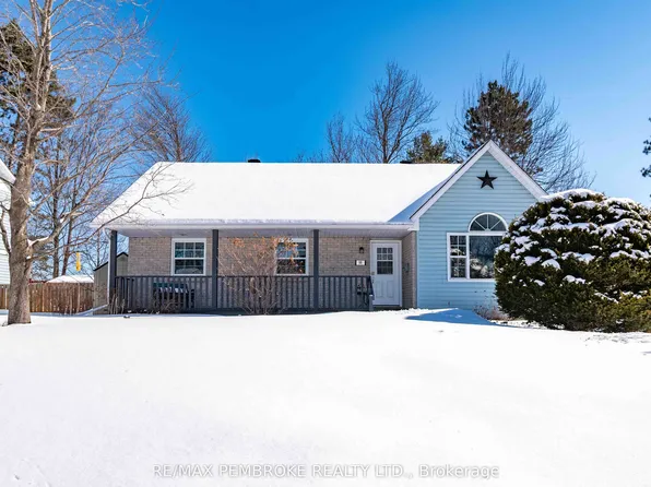 98 Spruce St, Petawawa, ON K8H 3H8