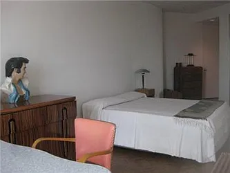 Sold by Macklowe Investment Properties