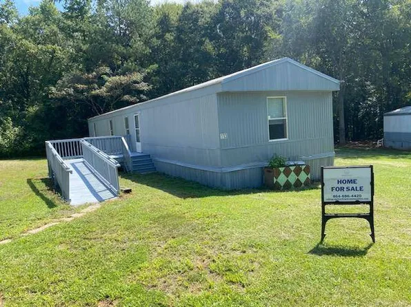 113 Terrys Park Dr #113, Laurens, SC 29360